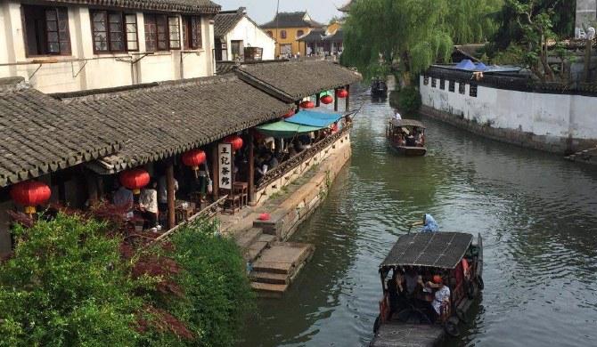 呼和浩特市总工会开展“送温暖”走访慰问活动暨2024年全市劳动和技能竞赛启动工作调研